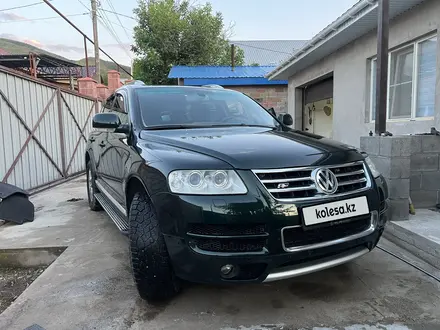 Volkswagen Touareg 2004 года за 6 100 000 тг. в Алматы