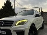 Mercedes-Benz ML 63 AMG 2013 года за 25 000 000 тг. в Алматы – фото 2