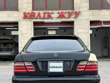 Mercedes-Benz E 230 2000 года за 2 400 000 тг. в Алматы – фото 13