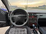 Mercedes-Benz E 230 2000 годаүшін2 700 000 тг. в Алматы – фото 5
