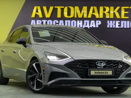 Hyundai Sonata 2021 года за 12 150 000 тг. в Алматы – фото 3