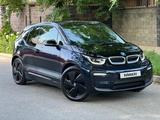 BMW i3 2018 годаfor12 700 000 тг. в Алматы