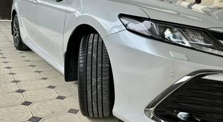 Toyota Camry 2023 года за 17 700 000 тг. в Шымкент