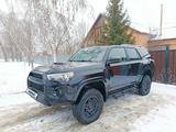 Toyota 4Runner 2018 года за 22 000 000 тг. в Уральск – фото 2