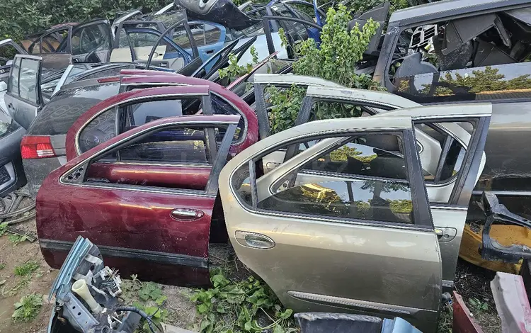 Дверь за 35 000 тг. в Шымкент