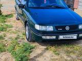 Volkswagen Passat 1994 годаүшін2 200 000 тг. в Туркестан