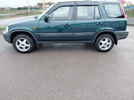 Honda CR-V 1998 года за 4 700 000 тг. в Алматы – фото 26