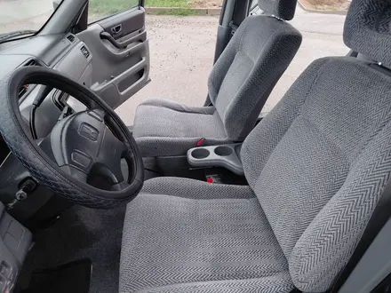 Honda CR-V 1998 года за 4 700 000 тг. в Алматы – фото 92