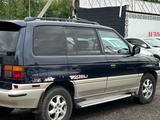 Mazda MPV 1995 года за 1 500 000 тг. в Алматы – фото 2