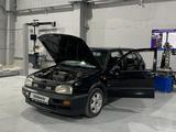 Volkswagen Golf 1994 года за 1 200 000 тг. в Алматы – фото 4