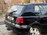 Volkswagen Golf 1994 года за 1 200 000 тг. в Алматы – фото 3