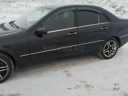 Mercedes-Benz C 320 2002 года за 3 200 000 тг. в Аральск – фото 5