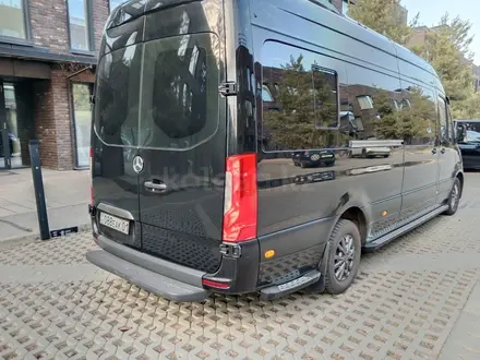 С ВОДИТЕЛЕМ! Аренда авто Прокат машины Mercedes Benz Sprinter Спринтер VIP в Алматы – фото 10