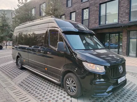 С ВОДИТЕЛЕМ! Аренда авто Прокат машины Mercedes Benz Sprinter Спринтер VIP в Алматы – фото 8