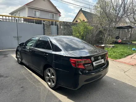 Toyota Camry 2013 года за 8 500 000 тг. в Алматы – фото 2