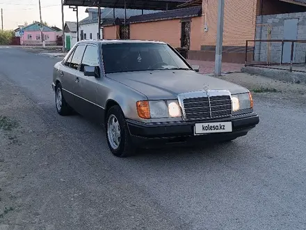 Mercedes-Benz E 230 1991 года за 1 900 000 тг. в Кызылорда – фото 11