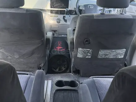 Toyota Estima 2006 года за 6 000 000 тг. в Астана – фото 9