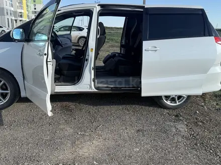 Toyota Estima 2006 года за 6 000 000 тг. в Астана – фото 4