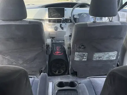 Toyota Estima 2006 года за 6 000 000 тг. в Астана – фото 7