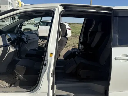 Toyota Estima 2006 года за 6 000 000 тг. в Астана – фото 11