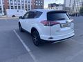 Toyota RAV4 2017 года за 13 500 000 тг. в Астана – фото 13