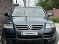 Volkswagen Touareg 2005 года за 4 500 000 тг. в Алматы