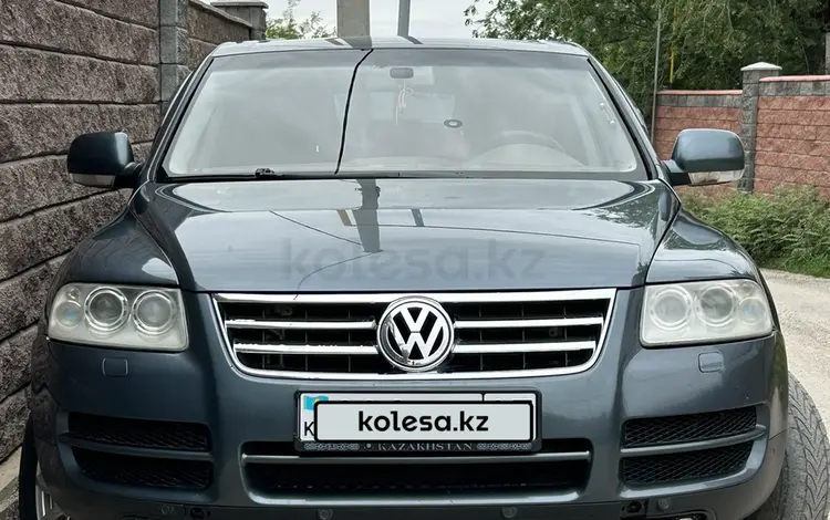 Volkswagen Touareg 2005 года за 4 500 000 тг. в Алматы