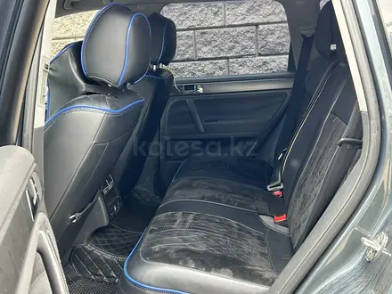 Volkswagen Touareg 2005 года за 4 500 000 тг. в Алматы – фото 9