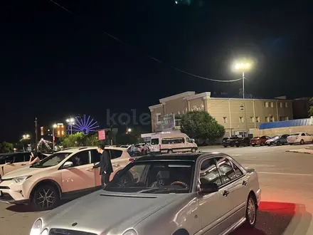 Mercedes E55 W210 (дорест/рестайлинг) за 35 000 тг. в Астана – фото 6