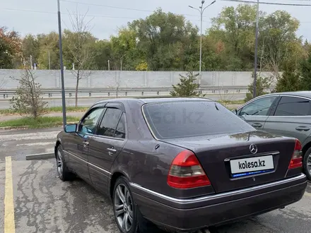 Mercedes-Benz C 220 1994 года за 2 650 000 тг. в Алматы – фото 7