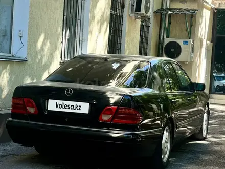 Mercedes-Benz E 280 1998 года за 5 000 000 тг. в Шымкент – фото 5