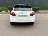 Porsche Cayenne 2011 года за 15 000 000 тг. в Алматы – фото 3