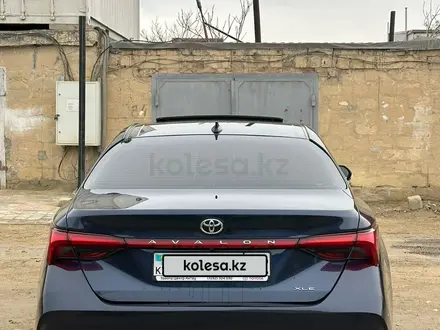 Toyota Avalon 2019 года за 19 500 000 тг. в Актау – фото 8