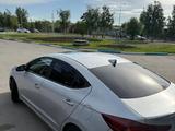 Hyundai Elantra 2019 года за 9 500 000 тг. в Костанай – фото 4