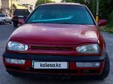 Volkswagen Golf 1995 годаүшін1 750 000 тг. в Тараз