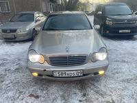 Mercedes-Benz C 200 2000 годаfor2 700 000 тг. в Караганда