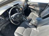 Toyota Camry 2015 годаfor10 400 000 тг. в Актобе – фото 5