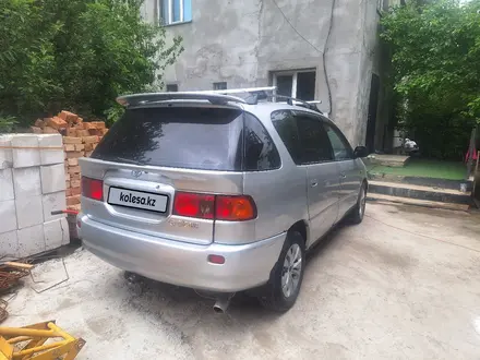 Toyota Picnic 1998 года за 3 200 000 тг. в Алматы – фото 3