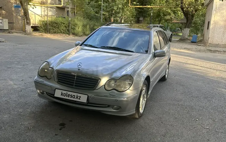 Mercedes-Benz C 200 2002 года за 2 700 000 тг. в Шымкент