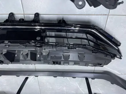Бампер передний Toyota Camry 80 NEW ORIGINAL за 10 000 тг. в Алматы – фото 8