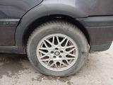 Volkswagen Golf 1994 года за 500 000 тг. в Караганда – фото 4
