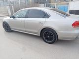 Volkswagen Passat 2012 годаfor5 400 000 тг. в Алматы – фото 4