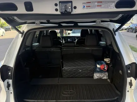 Toyota Highlander 2015 года за 15 500 000 тг. в Астана – фото 10