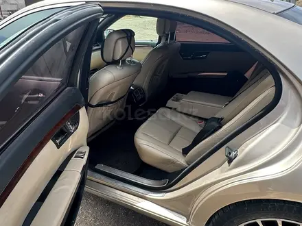 Mercedes-Benz S 500 2006 года за 4 500 000 тг. в Астана – фото 10