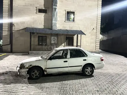 Toyota Corolla 1998 года за 900 000 тг. в Алматы – фото 4