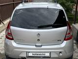 Renault Sandero 2012 года за 2 400 000 тг. в Алматы – фото 3