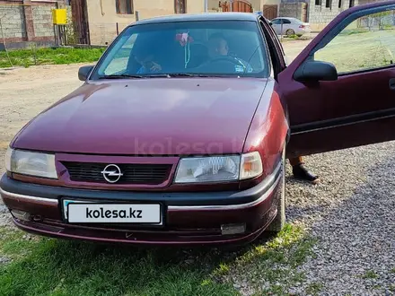 Opel Vectra 1993 года за 1 300 000 тг. в Туркестан – фото 2