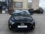 Hyundai i20 2023 года за 7 600 000 тг. в Астана