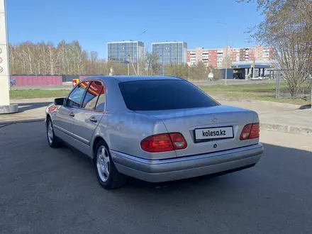 Mercedes-Benz E 280 1996 года за 5 500 000 тг. в Усть-Каменогорск – фото 4