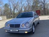 Mercedes-Benz E 280 1996 года за 5 500 000 тг. в Усть-Каменогорск